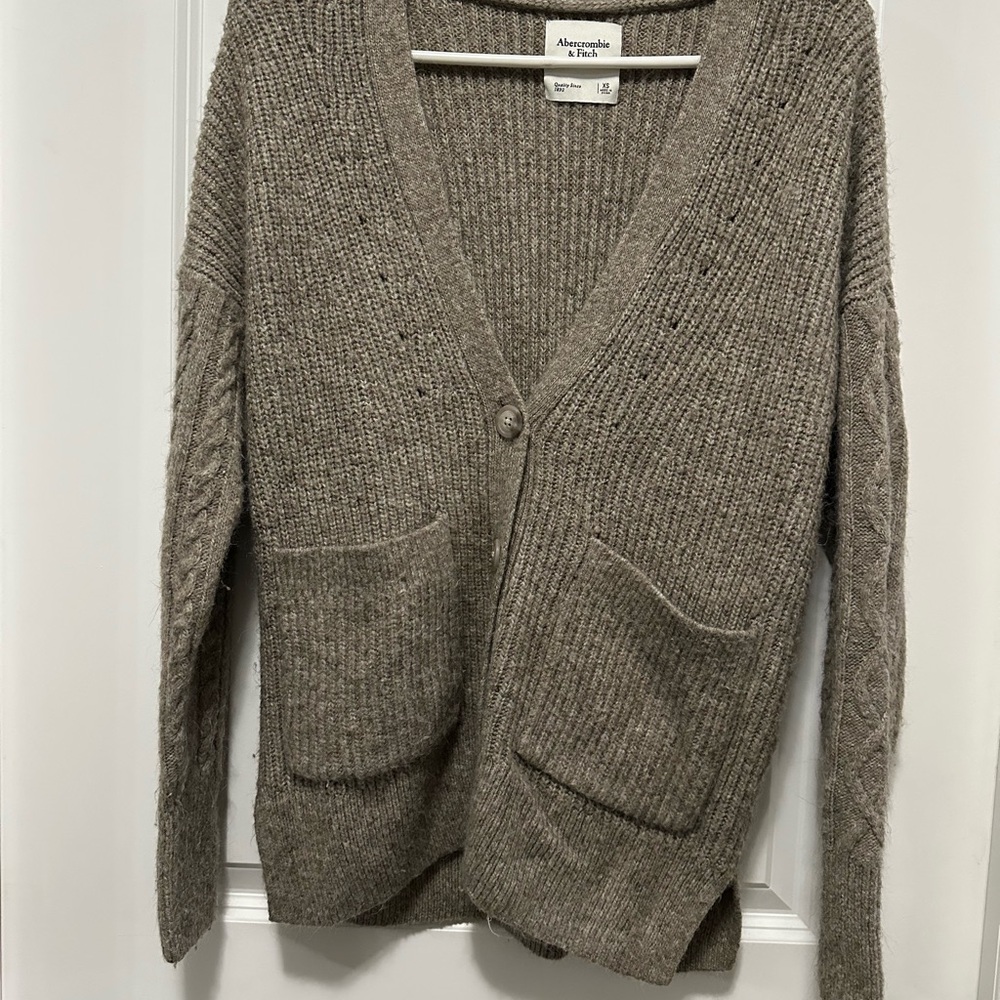 Abercrombie & fitch grandpa style cardigan